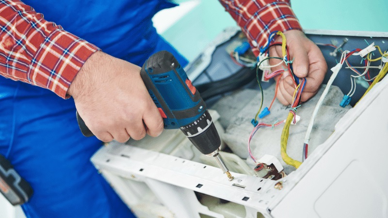 Keçiören Toshiba Toshiba çamaşır makinesi kart tamiri – Su almama arızası orijinal parça ile giderildi. - Teknik servis örneği